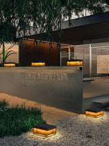 Schwarzes Feld für Außenleuchten